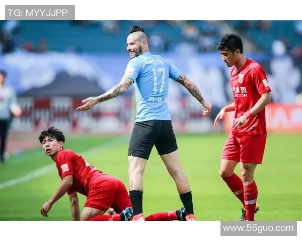 上港与恒大足协杯激战正酣精彩直播全程回顾与分析 上港与恒大足协杯激战正酣精彩直播全程回顾与分析